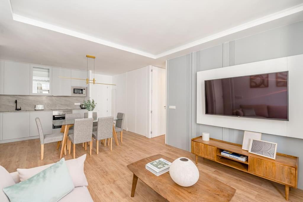 Апартаменты Gran Via VI Calle Jacometrezo 2Br 2Bh Мадрид Экстерьер фото