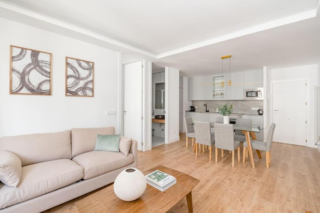 Апартаменты Gran Via VI Calle Jacometrezo 2Br 2Bh Мадрид Экстерьер фото